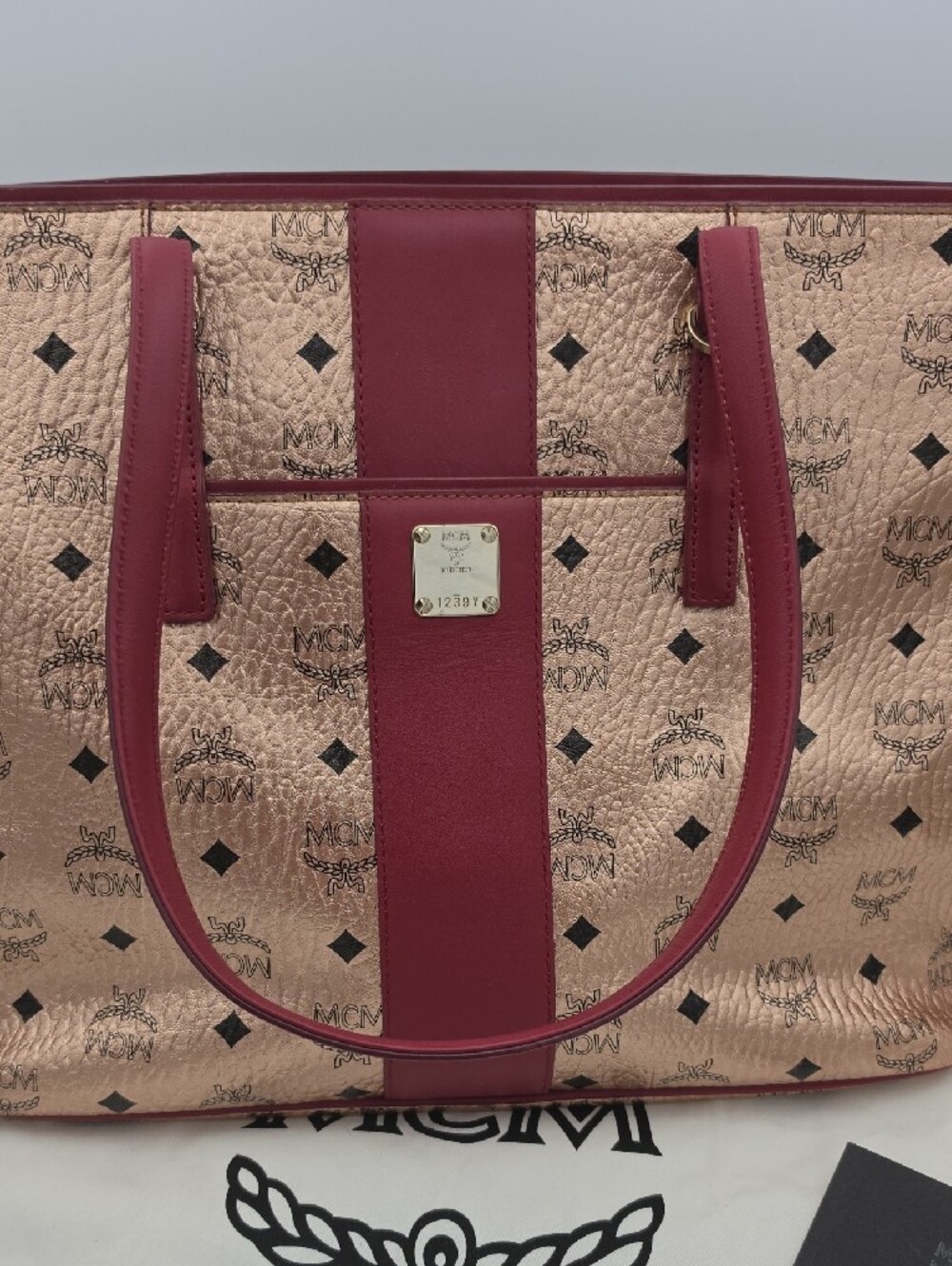 MCM Rose Gold Metallic Vietos Burgundy Stripe Gold Hardware Large Tote (EUC)✨️ - Picture 4 of 15